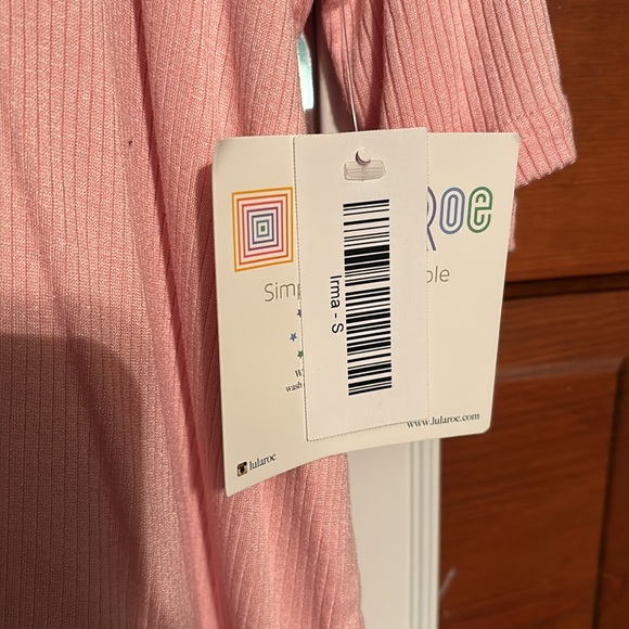 LulaRoe Irma Size Small - Picture 2 of 2